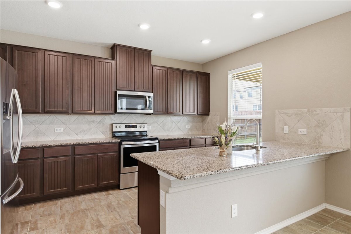 1006 Toltec Trail Georgetown, TX 78626 - Photo 20 of 40