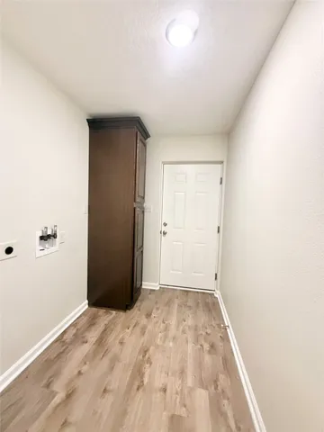 $1,795 | 140 Huisache Street, Lake Jackson, TX 77566