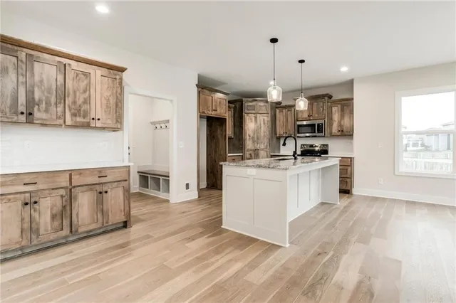 $591,000 | 18766 West 169th Street, Olathe, KS 66062