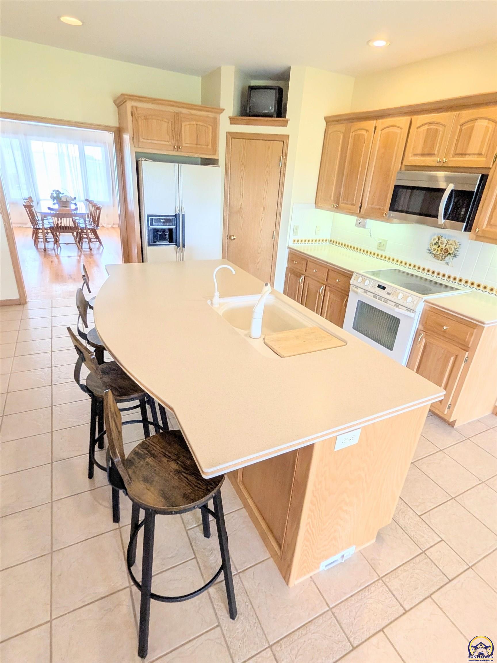 2580 Yy Road Emporia, KS 66801 - Photo 31 of 91