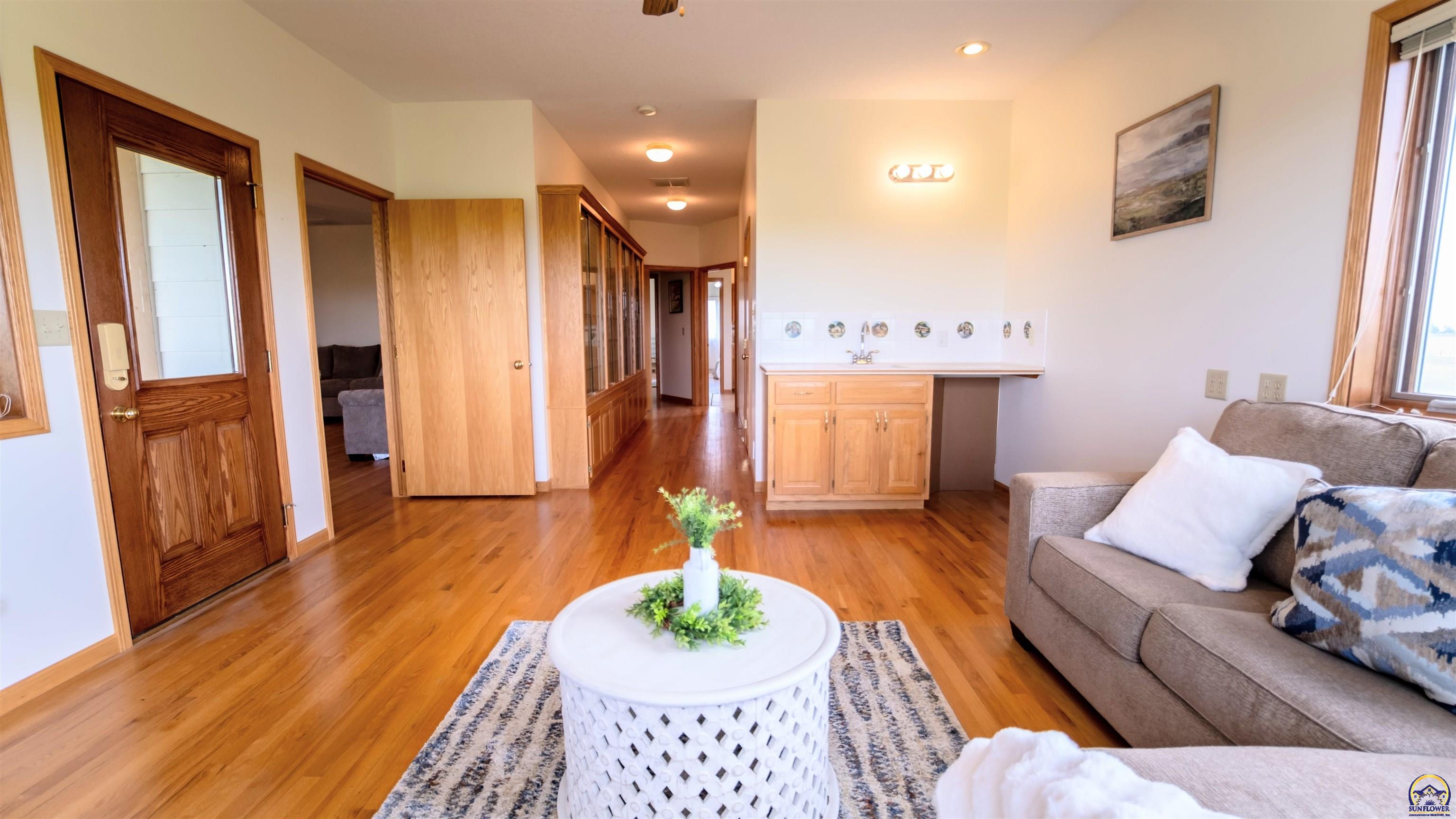 2580 Yy Road Emporia, KS 66801 - Photo 39 of 91