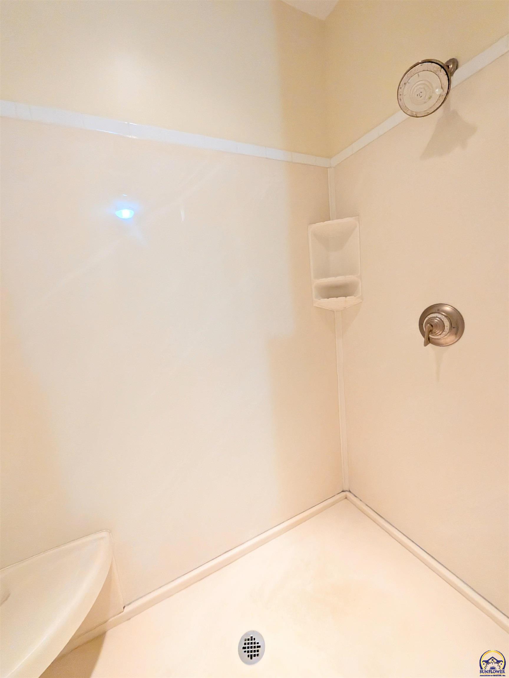 2580 Yy Road Emporia, KS 66801 - Photo 48 of 91