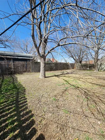 $1,425 | 2107 Old W Place, Unit B, Round Rock, TX 78681