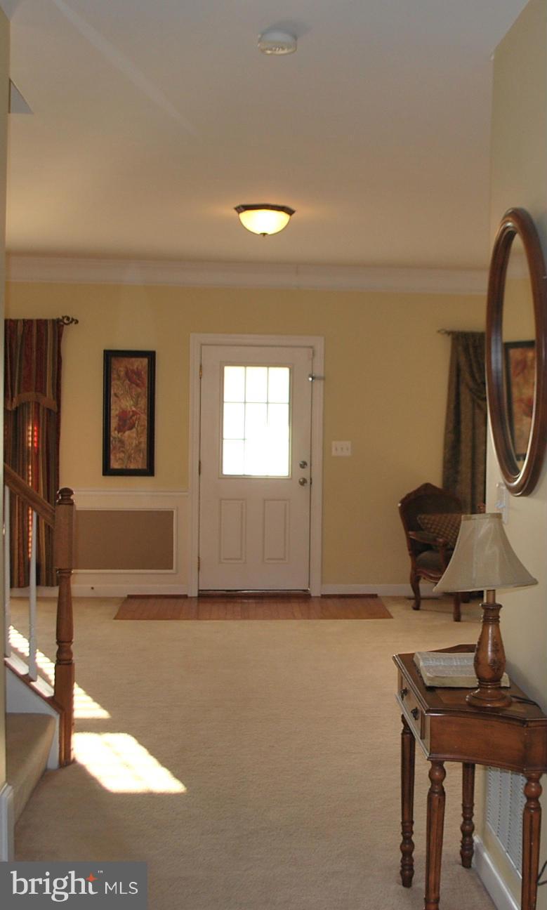 4129 Agency Loop Triangle, VA 22172 - Photo 3 of 22 Interior (General)