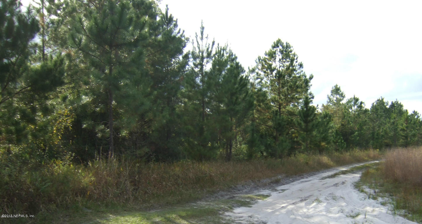 6330 Jones Creek Road Keystone Heights, FL 32656 - Photo 1 of 5 20131108161125010894000000-o