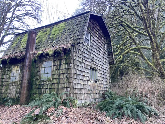 $144,900 | 94296 Horton Road, Blachly, OR 97412