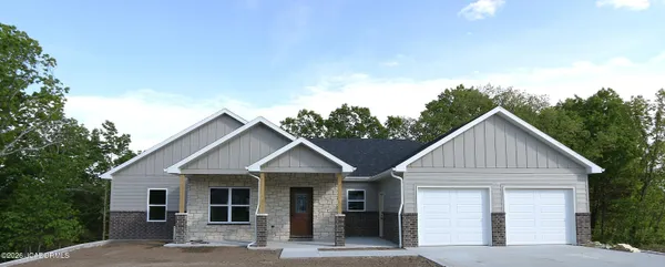 $467,500 | 120 Wildfire Court, Holts Summit, MO 65043