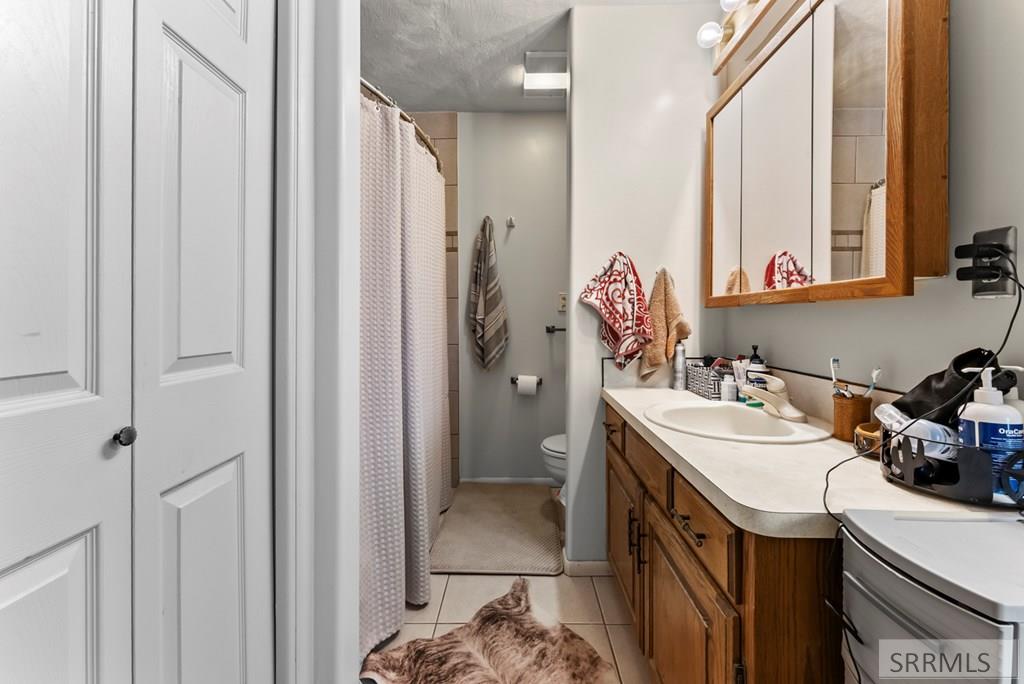 6685 East Iona Road Idaho Falls, ID 83401 - Photo 16 of 59
