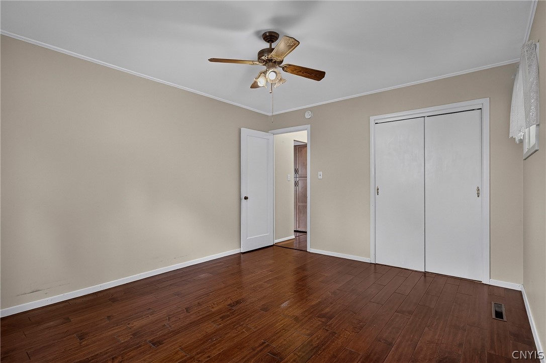 401 Van Dyke Road Utica, NY 13502 - Photo 21 of 50