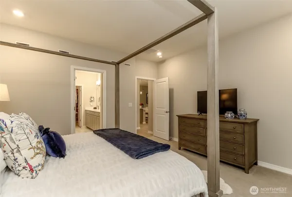 $798,500 | 15021 183rd Avenue East, Bonney Lake, WA 98391