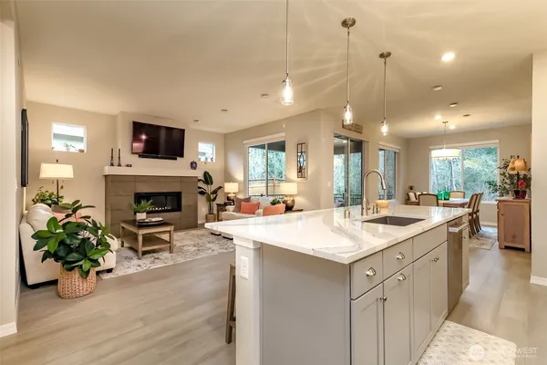 $798,500 | 15021 183rd Avenue East, Bonney Lake, WA 98391