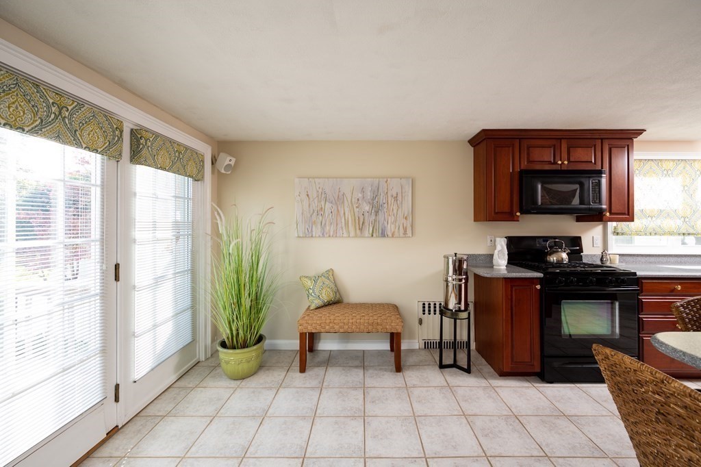 12 Wampatuck Road Quincy, MA 02169 - Photo 8 of 42 Gallery Image 8