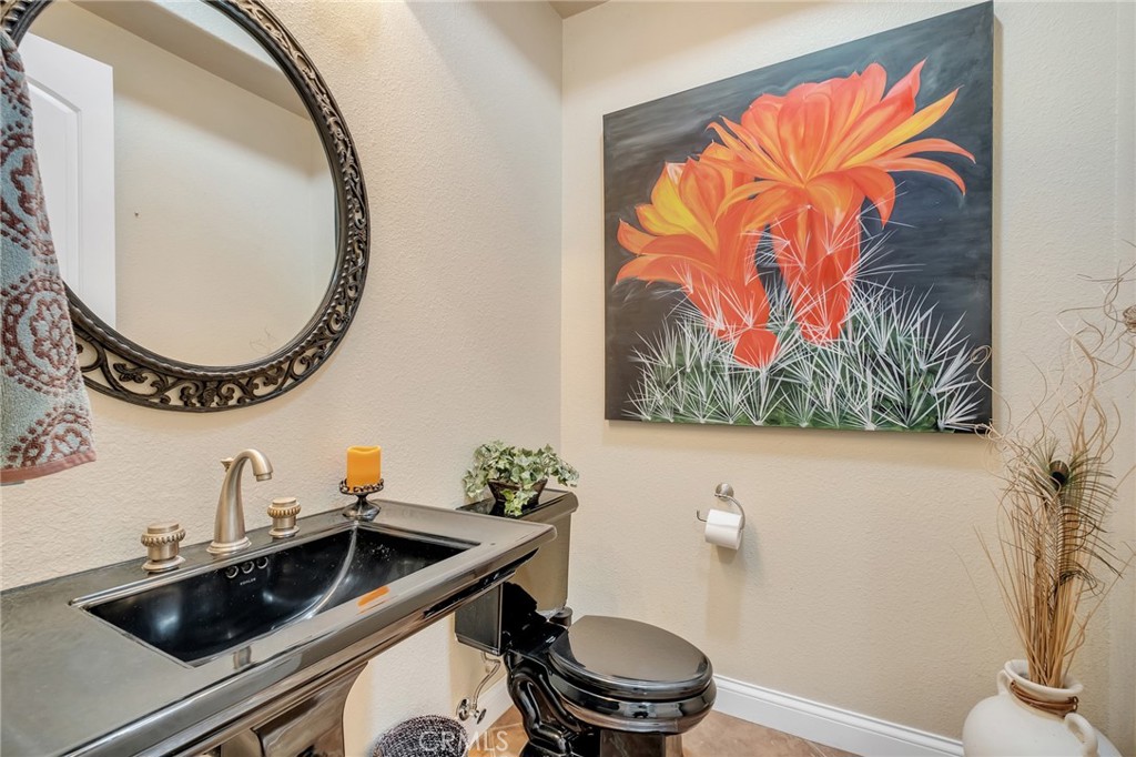 7026 Cataba Road Oak Hills, CA 92344 - Photo 11 of 62
