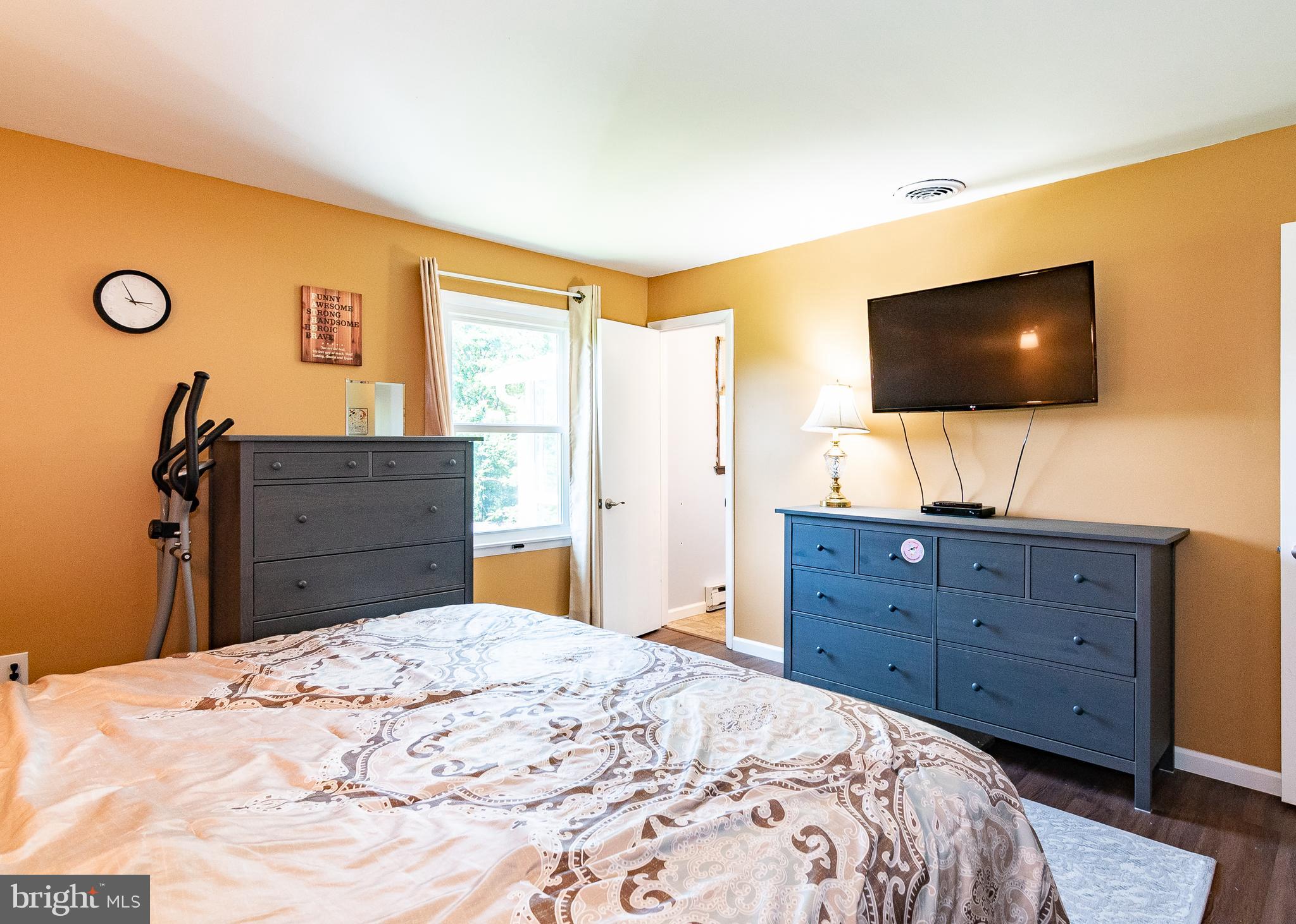 1248 Macton Road Street, MD 21154 - Photo 27 of 44 Owner's Bedroom