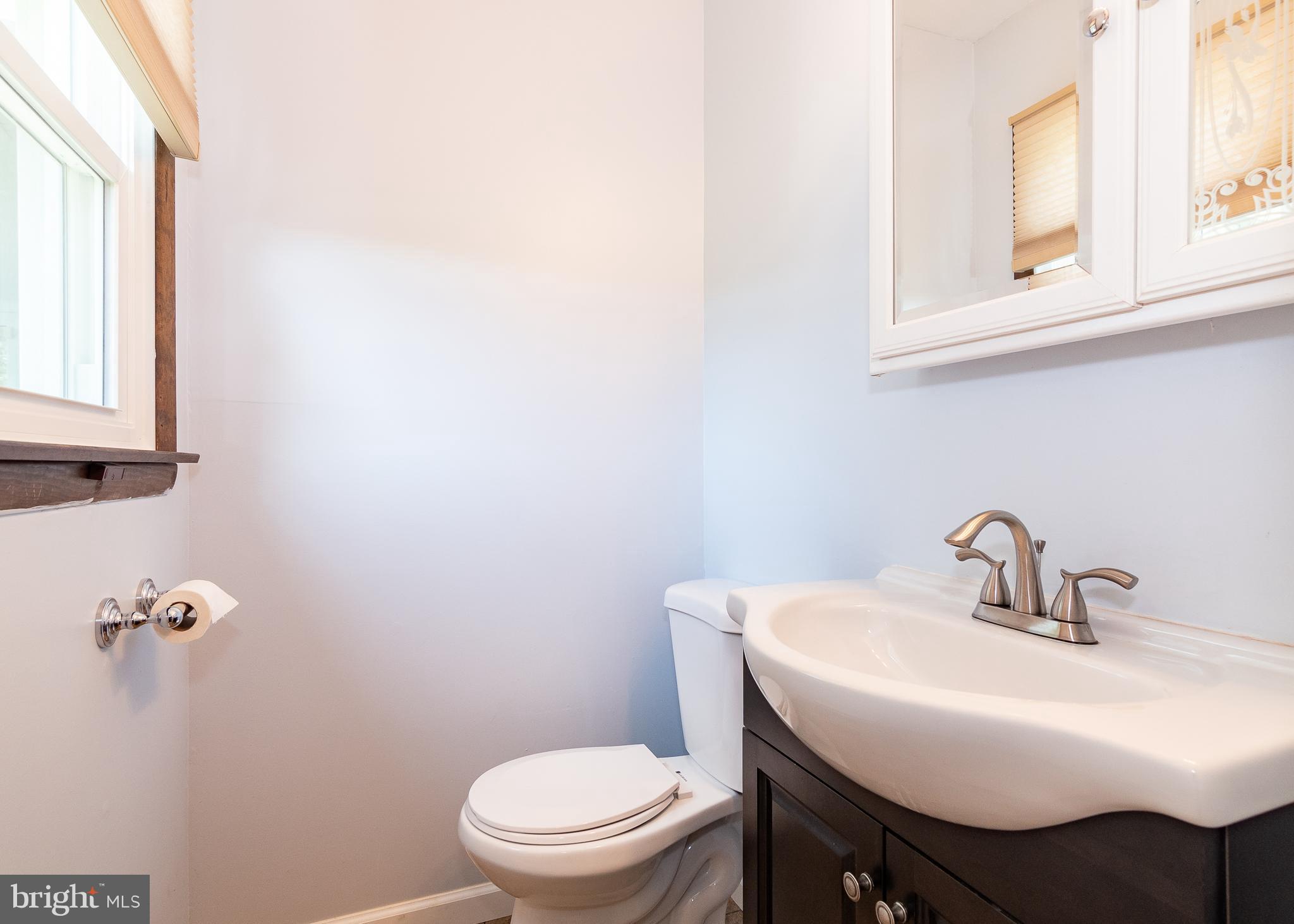 1248 Macton Road Street, MD 21154 - Photo 30 of 44 Owner's Bathroom