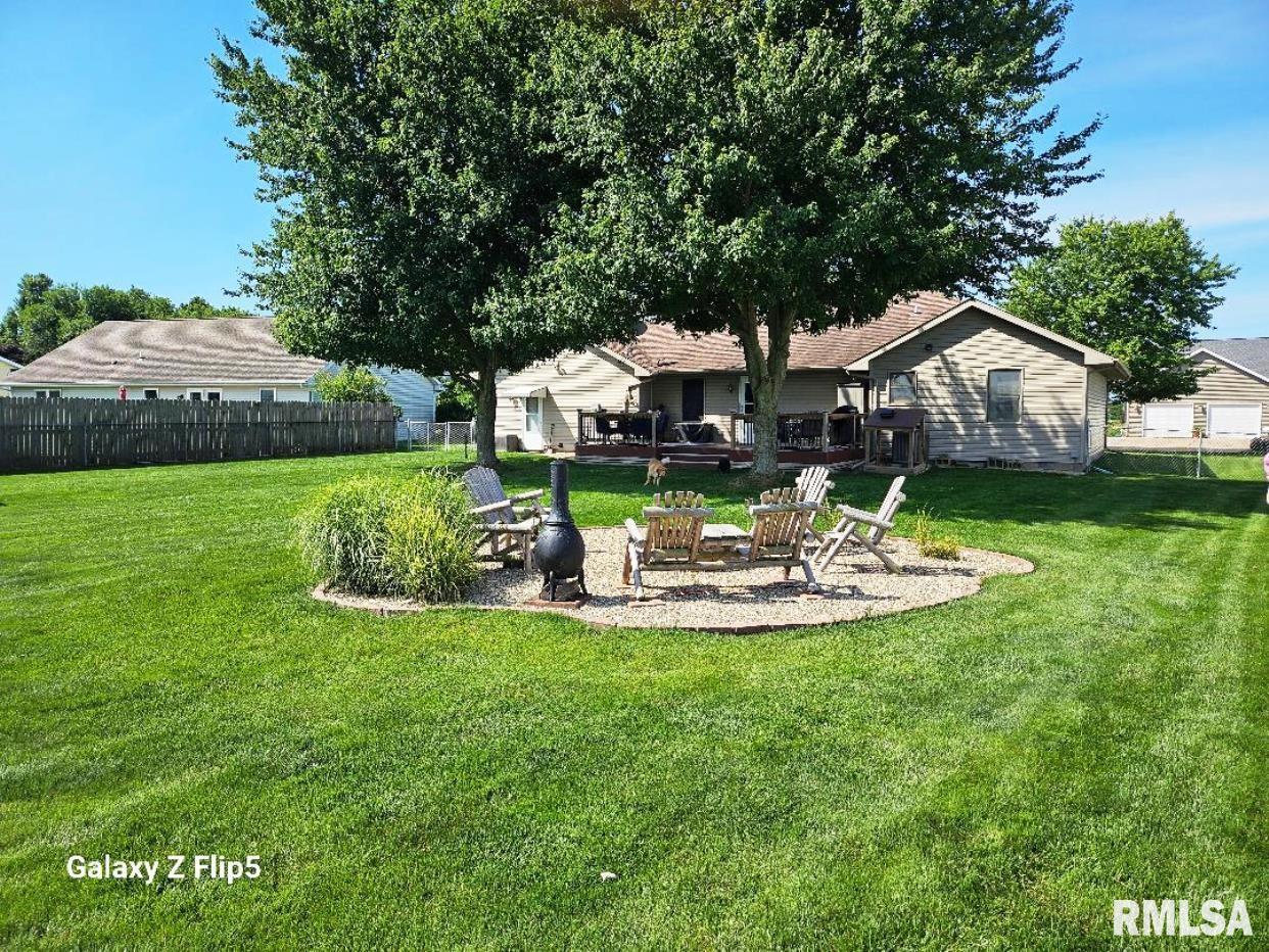 132 Post Road Virden, IL 62690 - Photo 3 of 36