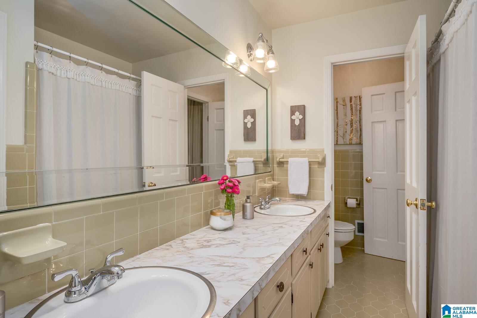 908 Beech Lane Birmingham, AL 35213 - Photo 19 of 36