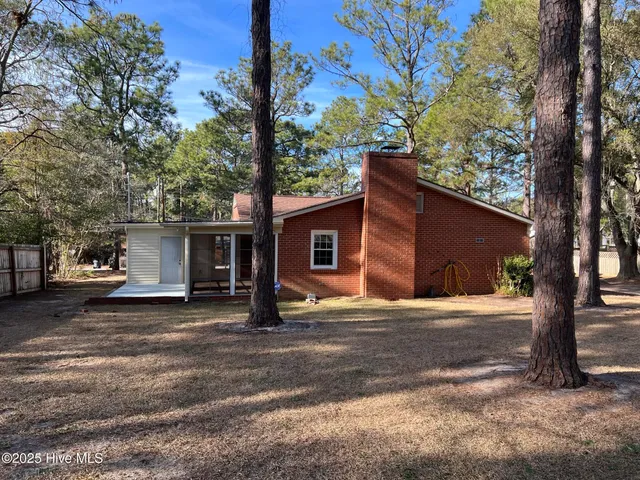 $410,000 | 645 North Page Street, Southern Pines, NC 28387