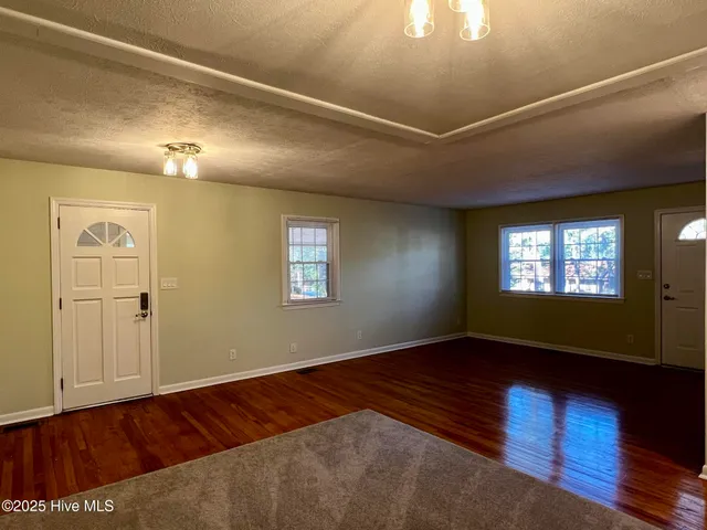 $410,000 | 645 North Page Street, Southern Pines, NC 28387