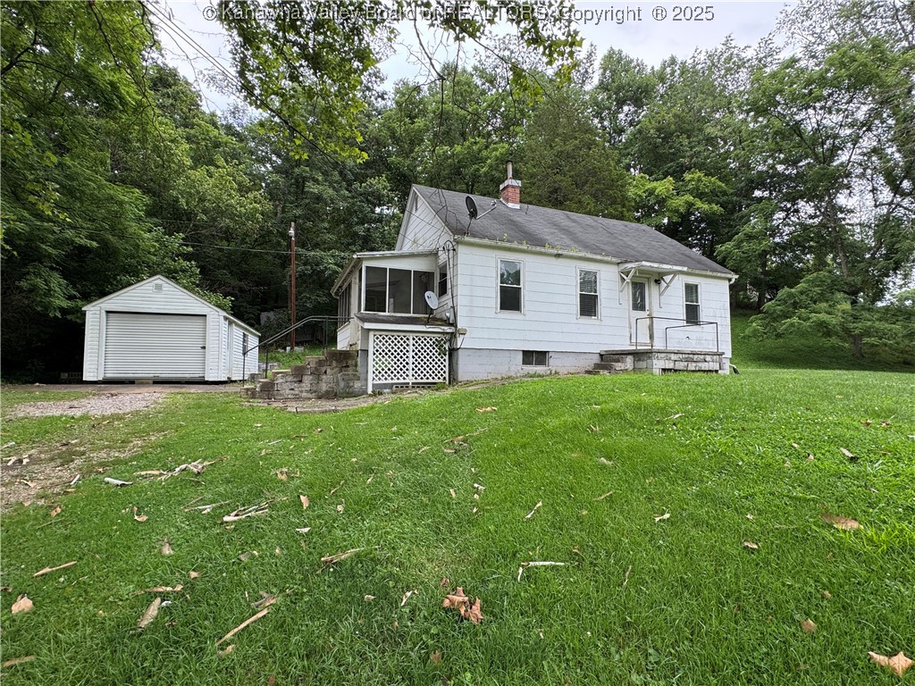 913 Charleston Road Point Pleasant, WV 25550 - Photo 4 of 37 Gallery Image 4