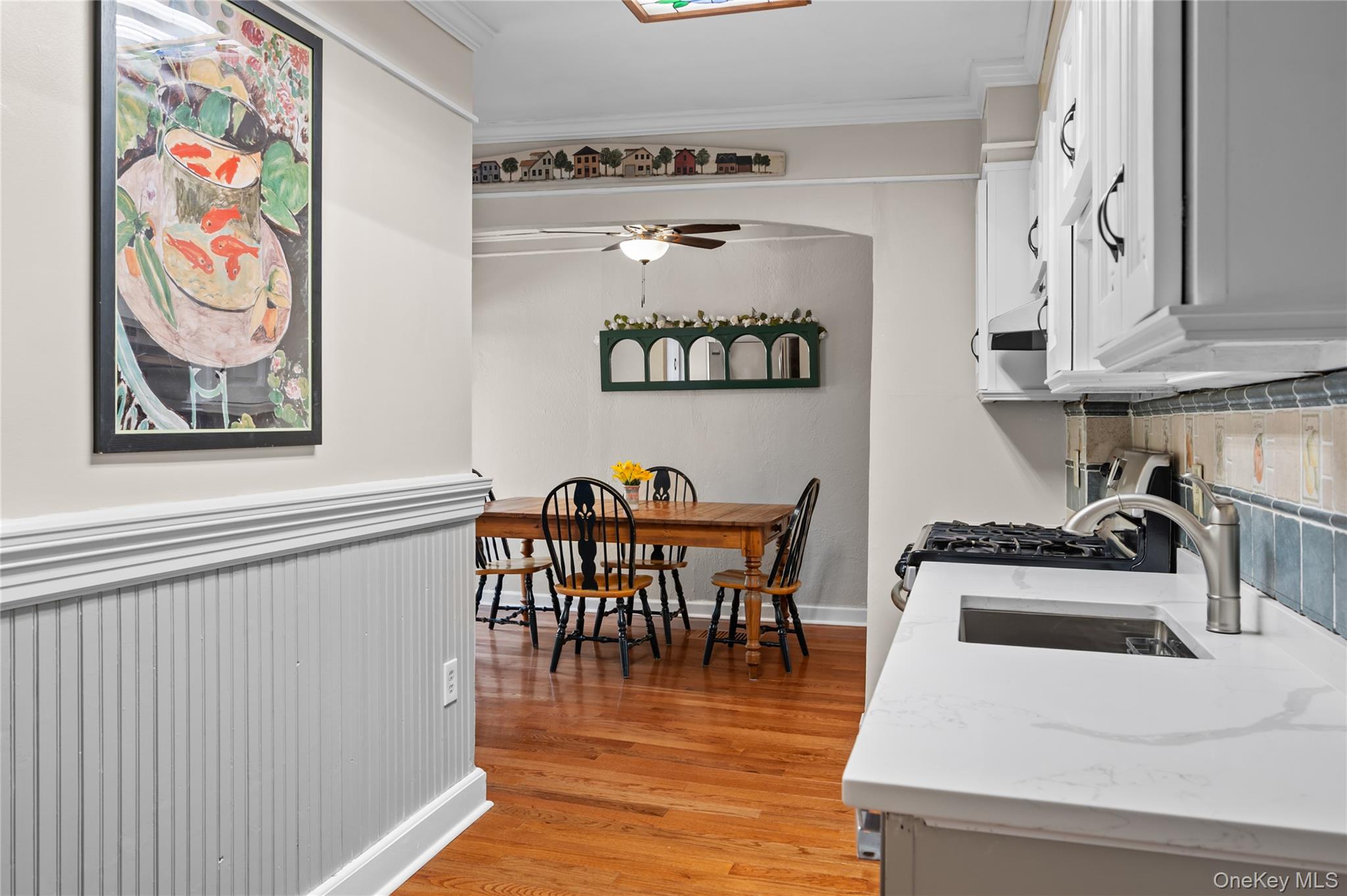 1 Pembroke Street New Rochelle, NY 10801 - Photo 16 of 47 View from kitchen to dining area