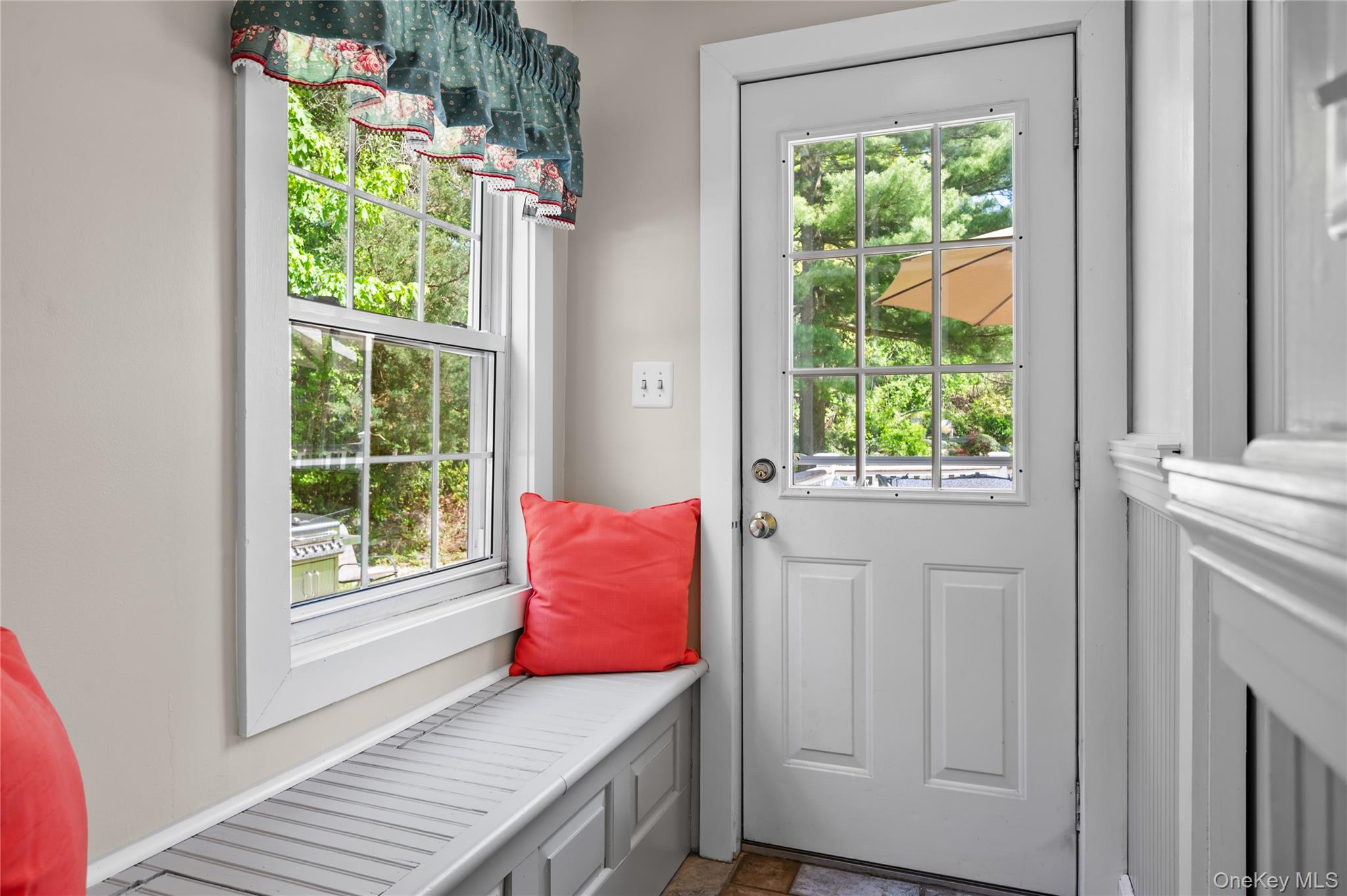 1 Pembroke Street New Rochelle, NY 10801 - Photo 20 of 47 Mud room with door to deck
