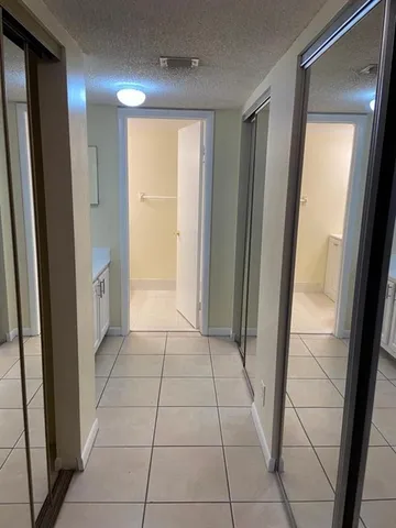 $2,000 | 9701 Westview Drive, Unit 1429, Coral Springs, FL 33076