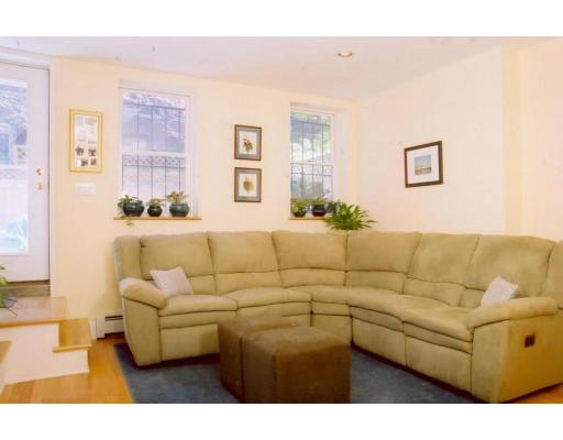 36 Appleton Street Boston, MA 02116 - Photo 3 of 12 Gallery Image 3