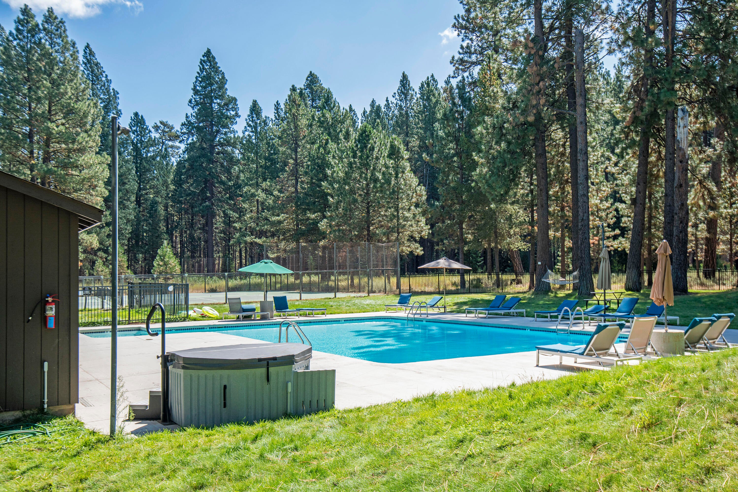 13375 Southwest Forest Service Road, Unit 24U3 Camp Sherman, OR 97730 - Photo 24 of 25 24