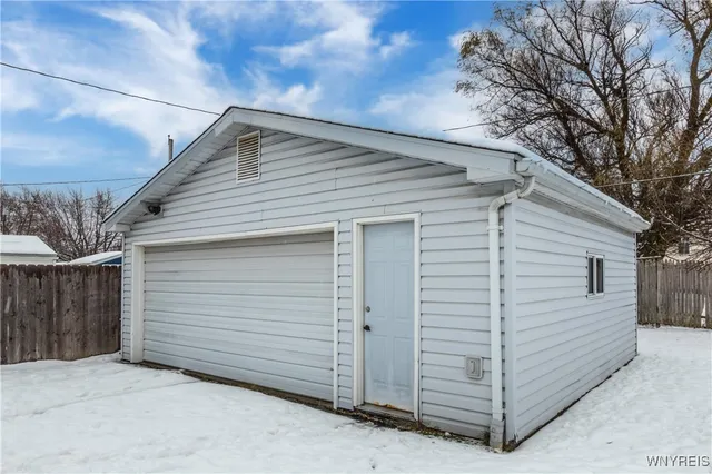 $213,900 | 489 Harrison Avenue, Tonawanda, NY 14223