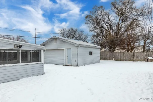 $213,900 | 489 Harrison Avenue, Tonawanda, NY 14223