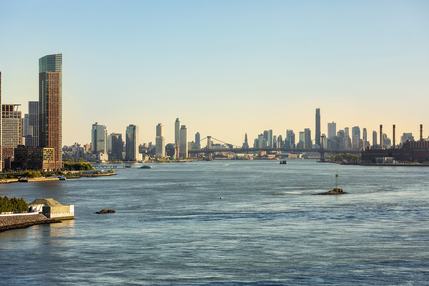 45 Sutton Place South, Unit 11K Manhattan, NY 10022 - Photo 3 of 18