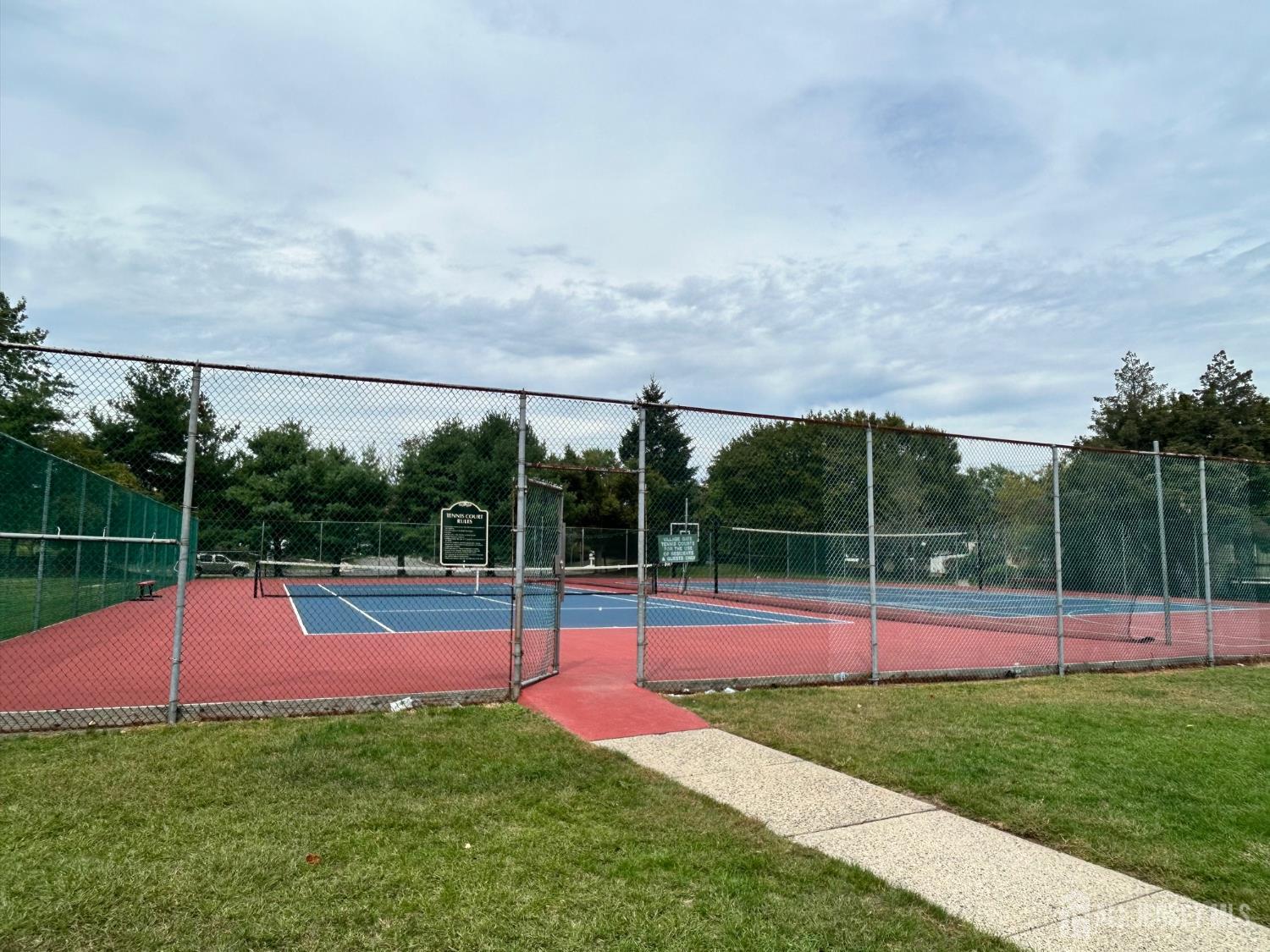 75 Kelly Drive Edison, NJ 08820 - Photo 34 of 41 a view of park with entertaining space
