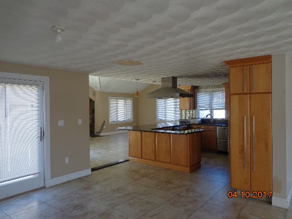 42 Cabot Road Danvers, MA 01923 - Photo 5 of 30 Gallery Image 5