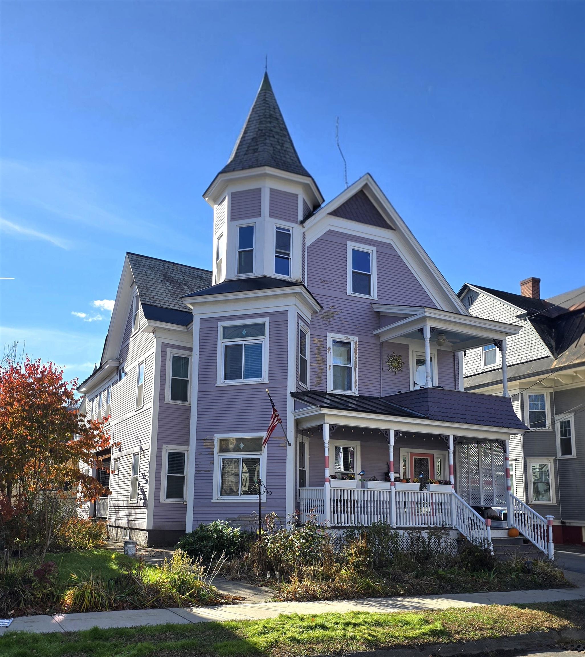24 South Street Rockingham, VT 05101 - Photo 1 of 55 Gallery Image 1