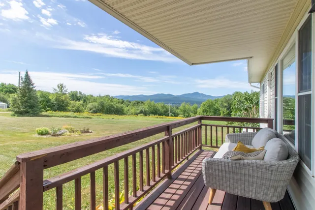 $438,500 | 989 Bergeron Road, Troy, VT 05859