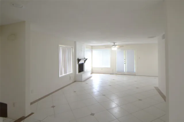 $1,895 | 1931 Vinces Bridge, Sugar Land, TX 77478