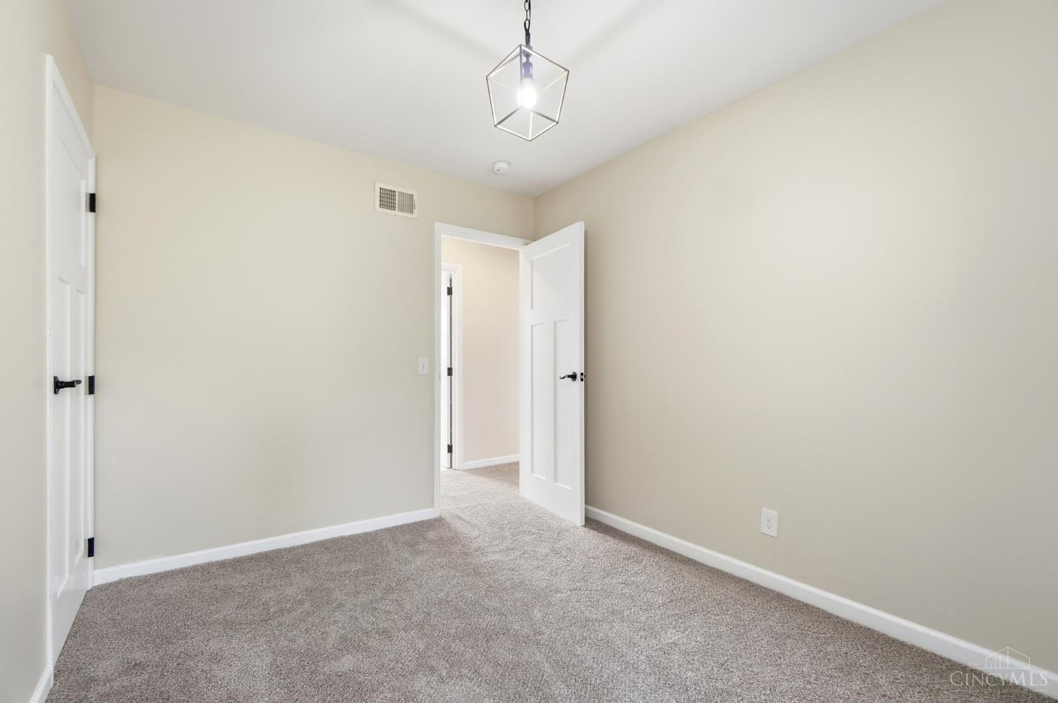 1654 Fay Road Goshen, OH 45122 - Photo 16 of 25