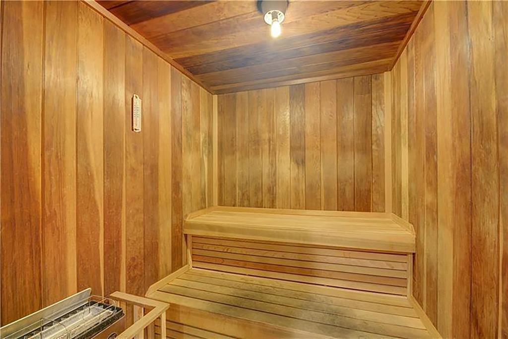 531 North Ocean Boulevard, Unit 506 Pompano Beach, FL 33062 - Photo 32 of 47 a view of a room