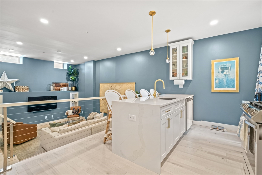 340 Meridian Street, Unit 1 Boston, MA 02128 - Photo 5 of 17