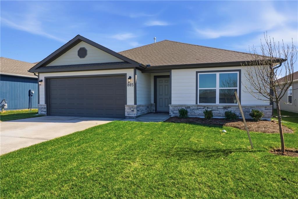 20217 West 194th Terrace Spring Hill, KS 66083 - Photo 2 of 22