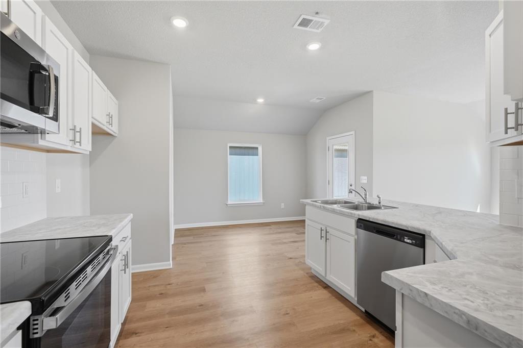 20217 West 194th Terrace Spring Hill, KS 66083 - Photo 10 of 22