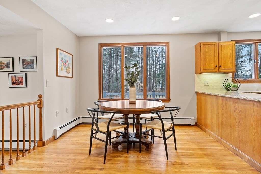 21 Green Road Bolton, MA 01740 - Photo 16 of 38