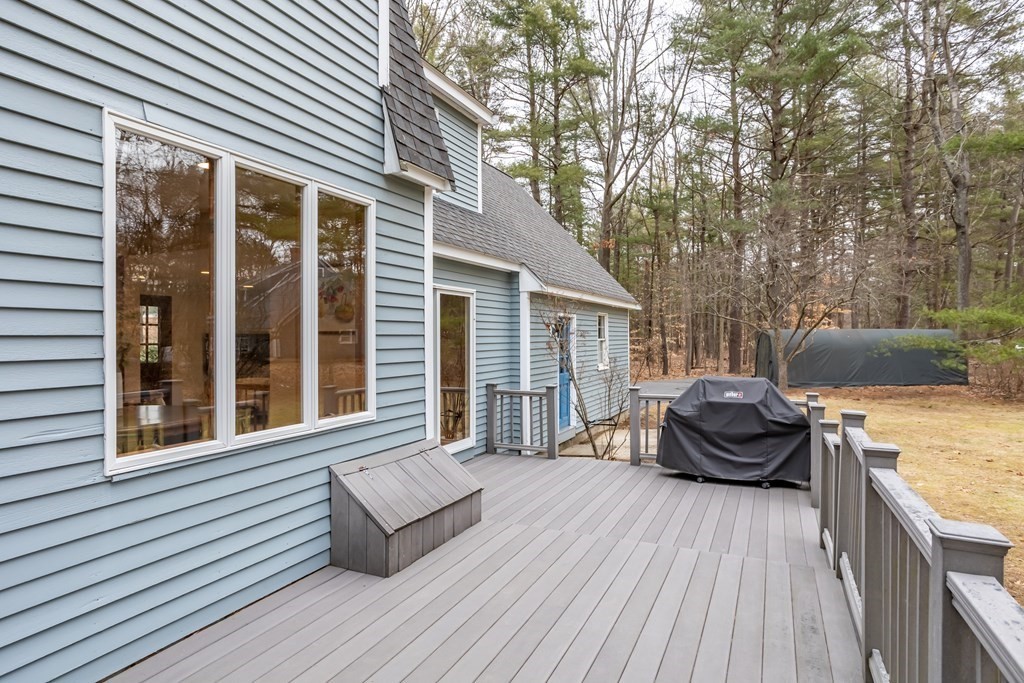 21 Green Road Bolton, MA 01740 - Photo 34 of 38