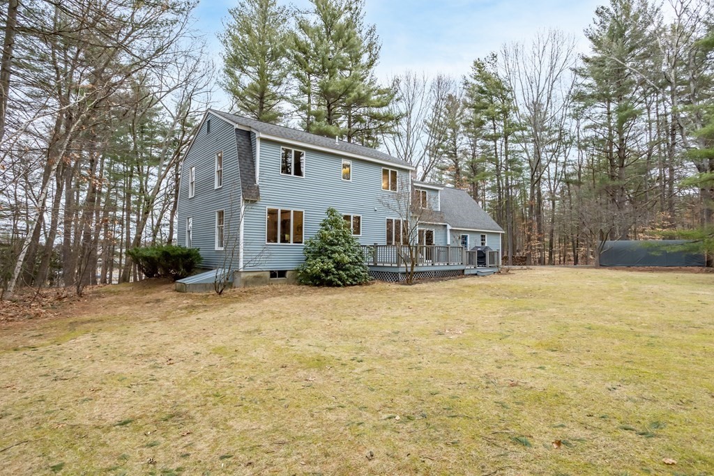 21 Green Road Bolton, MA 01740 - Photo 37 of 38