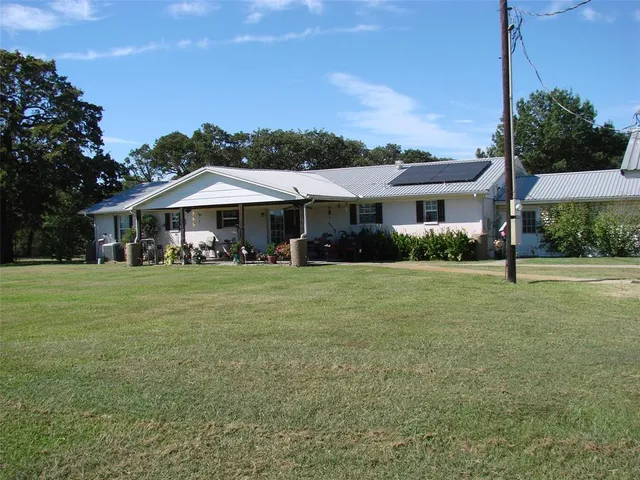 $1,130,000 | 34 Denton Road, Gordonville, TX 76245