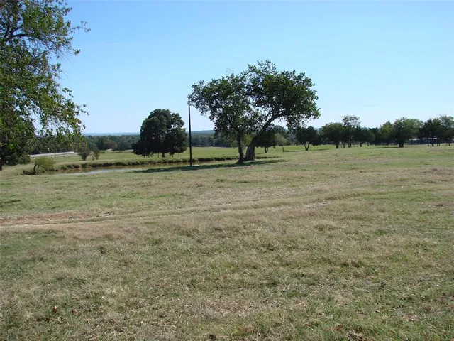 $1,130,000 | 34 Denton Road, Gordonville, TX 76245
