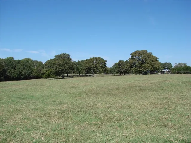 $1,130,000 | 34 Denton Road, Gordonville, TX 76245