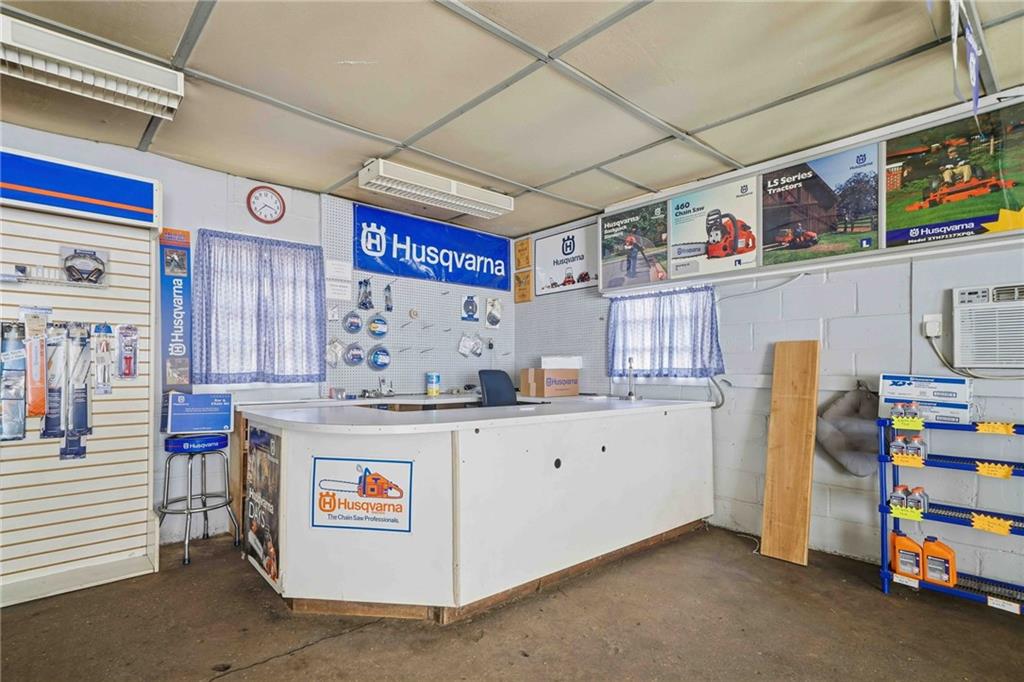 520 Waleska Road Canton, GA 30114 - Photo 11 of 33