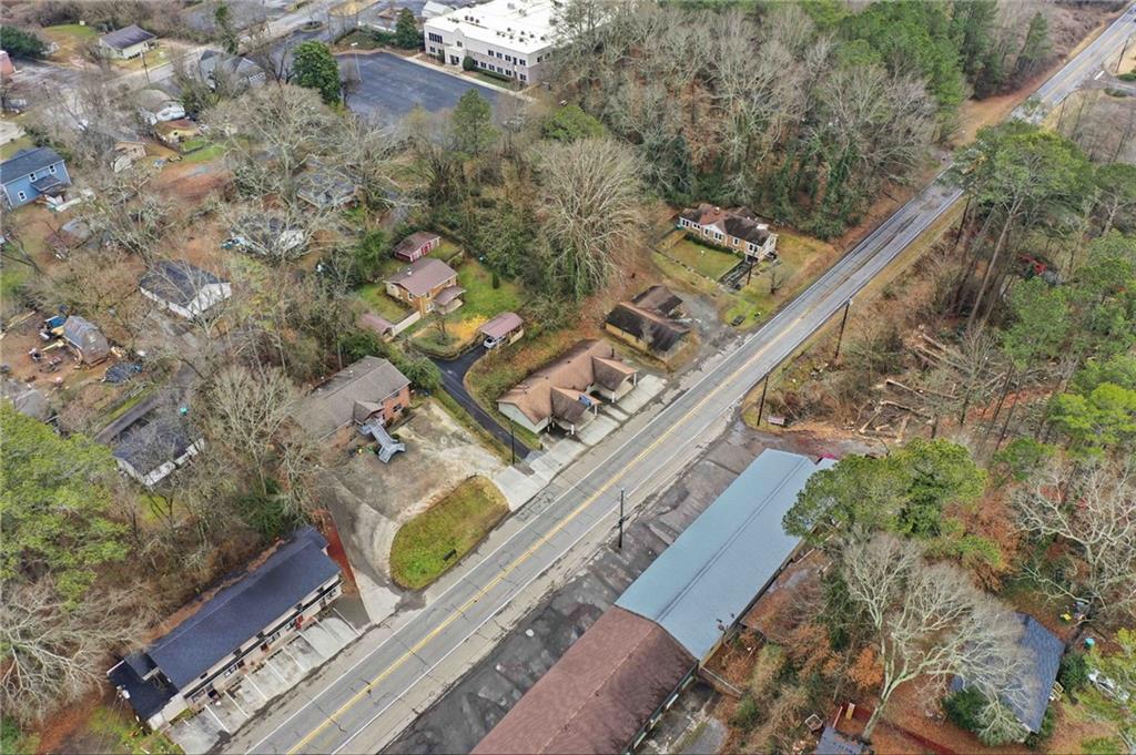 520 Waleska Road Canton, GA 30114 - Photo 31 of 33 a view of a balcony with chairs